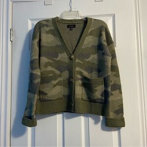 Lucky Brand Women’s Green Camouflage Wool Blend Cardigan Size S